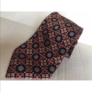 HUGO BOSS NWT - 100% SILK TIE Bloomingdales